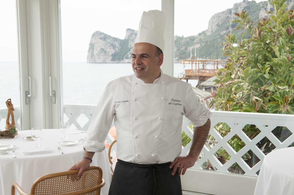 Taverna Del Capitano Marina del Cantone ภายนอก รูปภาพ