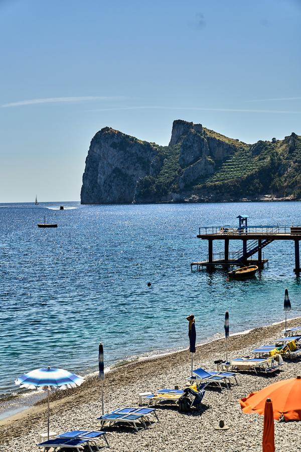 Taverna Del Capitano Marina del Cantone ภายนอก รูปภาพ